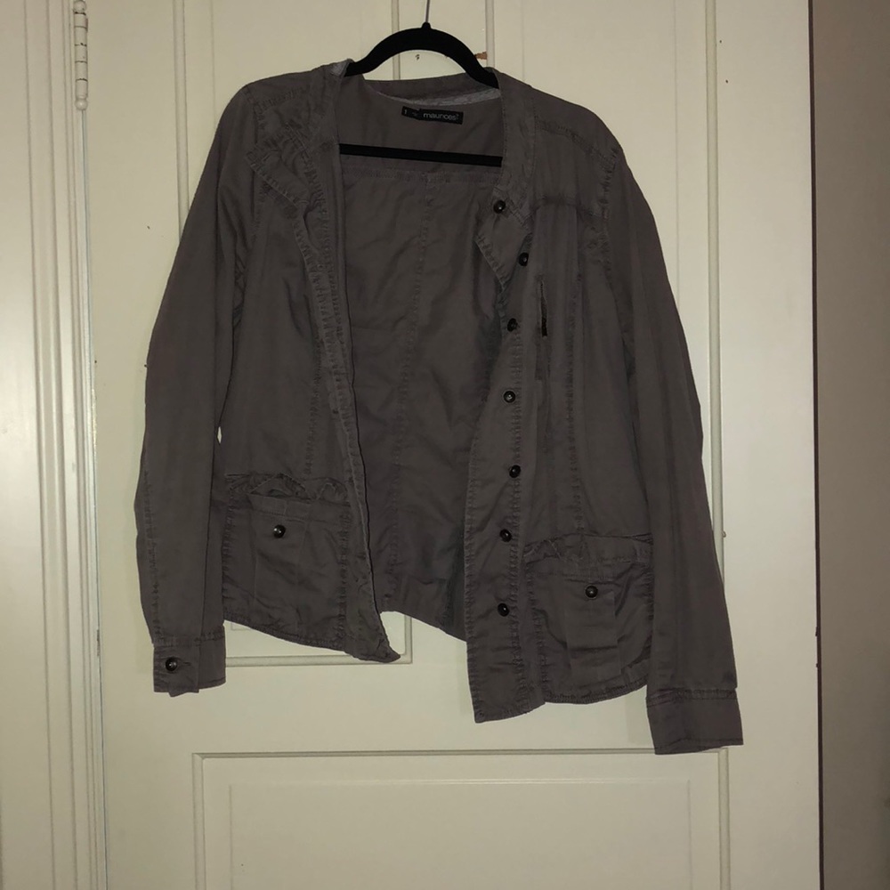 Perfect shape jacket